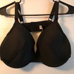 Black underwire bra 44DD